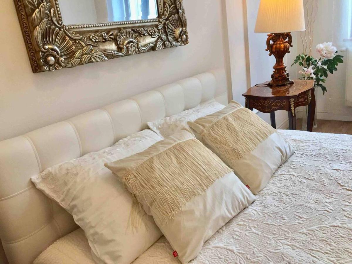 Studio Appartment In Old Town Krasków Εξωτερικό φωτογραφία