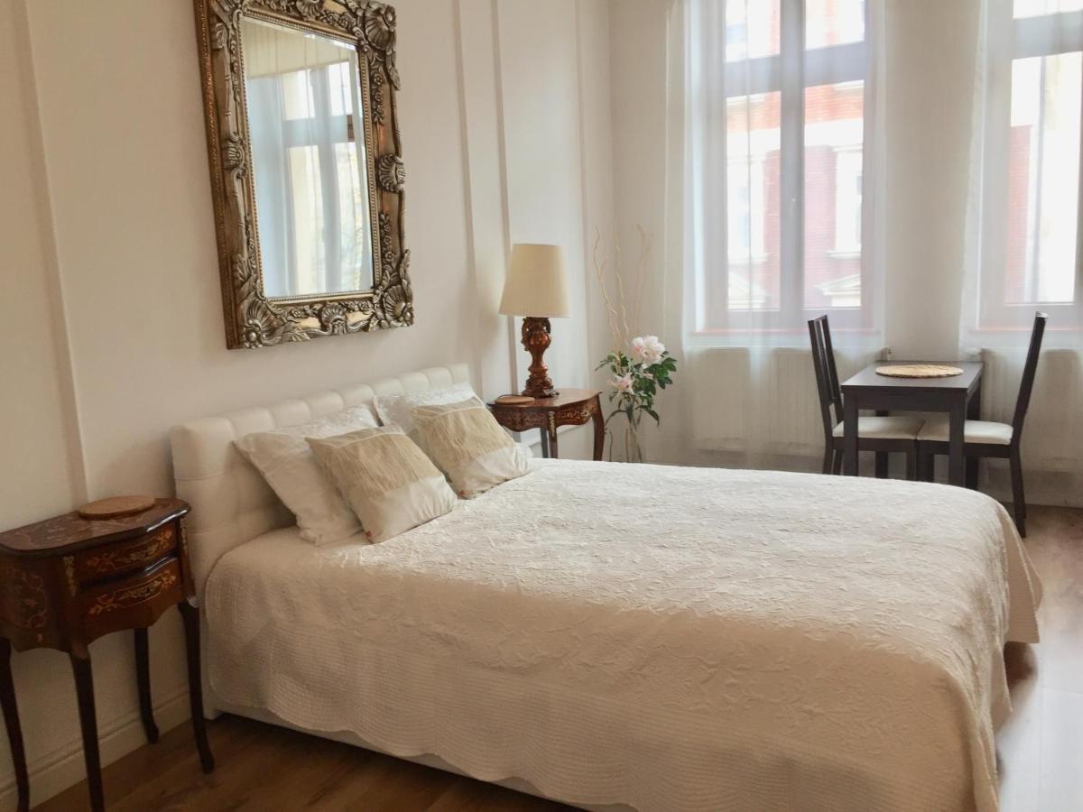 Studio Appartment In Old Town Krasków Εξωτερικό φωτογραφία